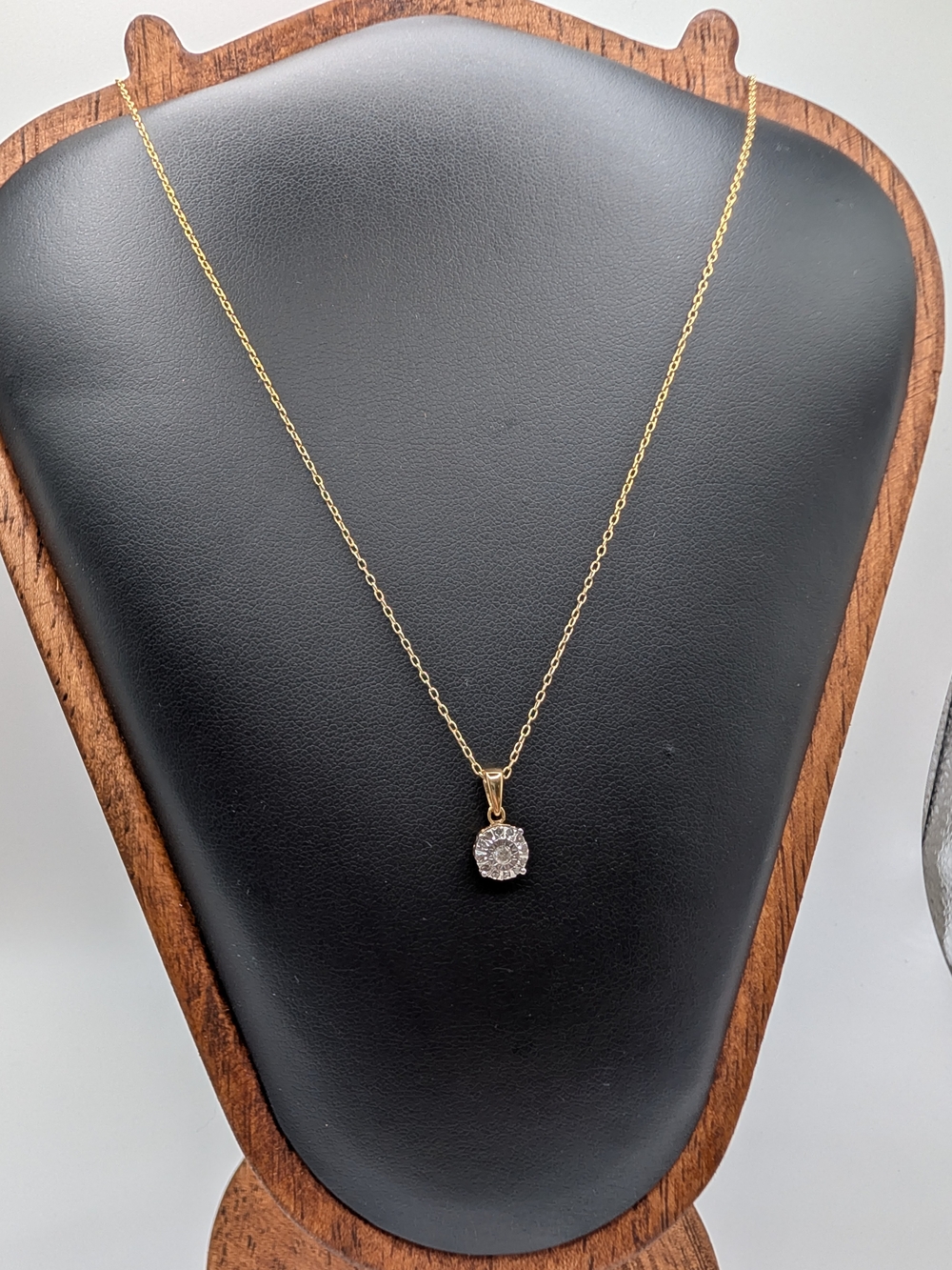 NWT 0.10 ctw Genuine Diamond Cluster Pendant Necklace 925 Silver Gold Plated